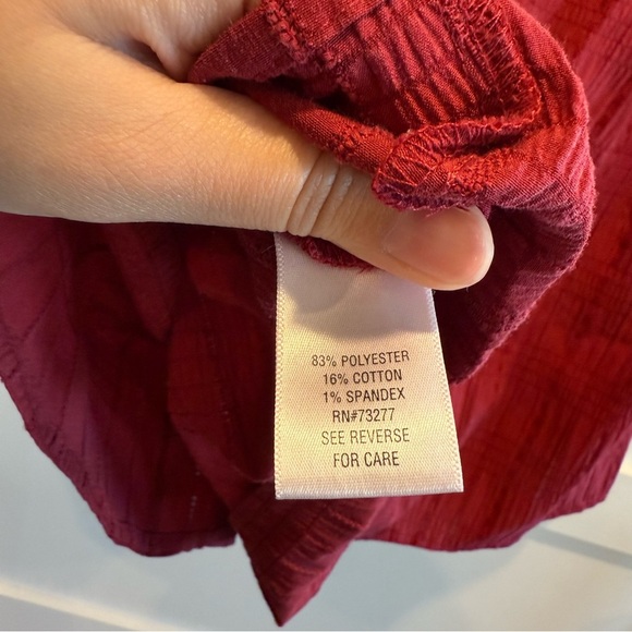 Croft & Barrow 2X Sleeveless Red Button-Down Sleeveless Top - Picture 7 of 7